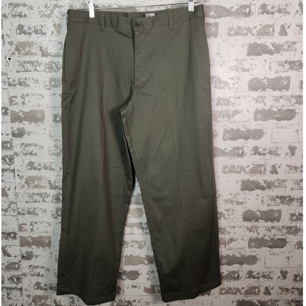 IZOD PerformX Chino Pants Mens 37x29 Olive Green Stretch Cotton Casual Business